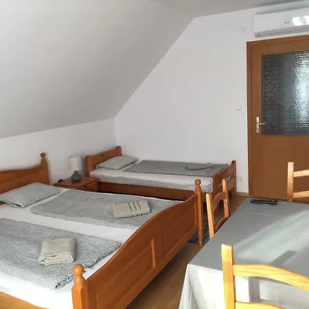 Elysium Guest house Gyenesdias