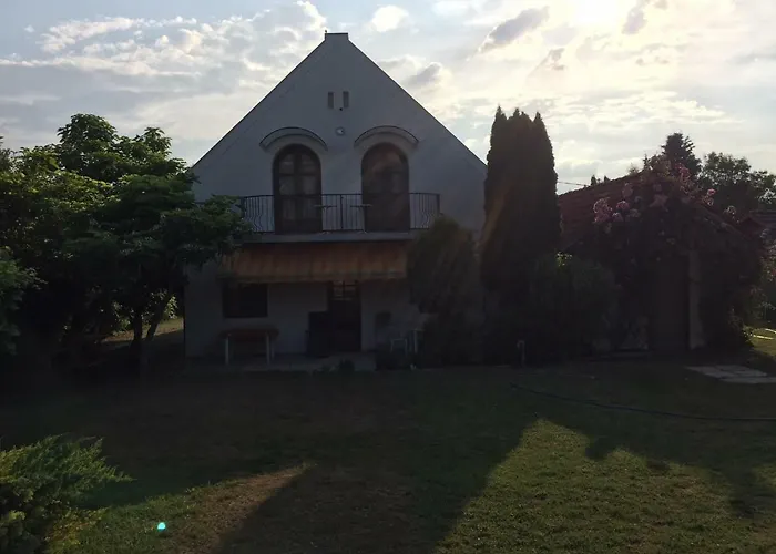 Elysium בית הארחה גיינסדיאס